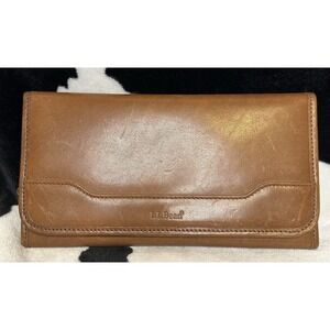 L.L Bean VINTAGE Leather Tri-Fold Organizer Passport Travel‎ Wallet - UNISEX